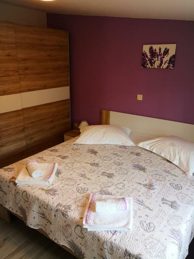 Banjol Apartment Aria מראה חיצוני תמונה
